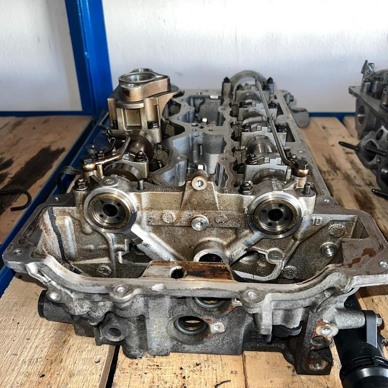 X6 ÇIKMA PARÇA N43 2.0 BENZİNLİ KOMPLE SİLİNDİR KAPAĞI E92 E93 BENZİNLİ KAPAK